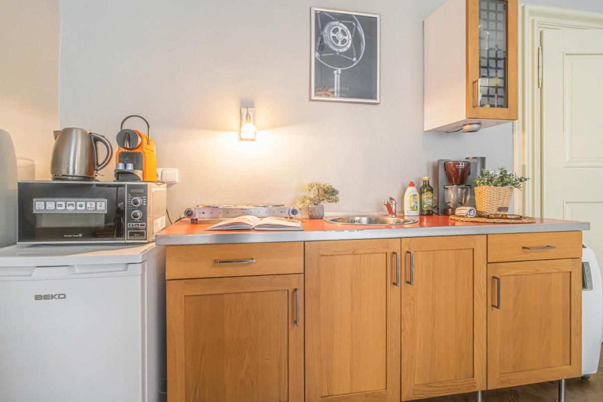 Bright Studio Close To Charles Bridge And Prague Castle Apartment Exterior foto